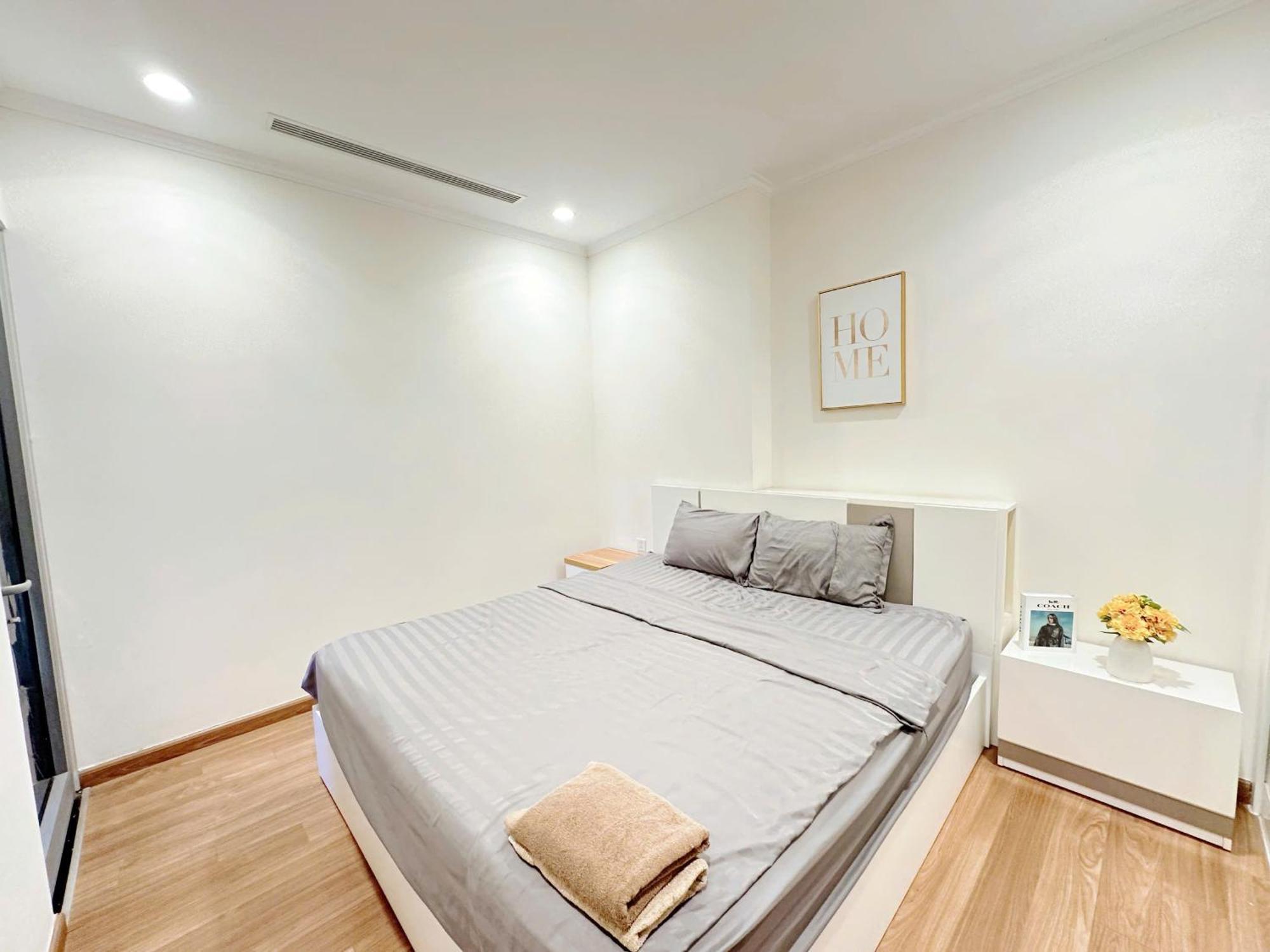 Serviced Apartment-timescity Complex Self Checkin Apartment Hanoi